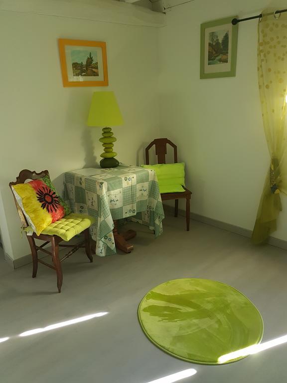 Chambres D'Hotes Au Pere Louis Labastide-du-Vert Dış mekan fotoğraf